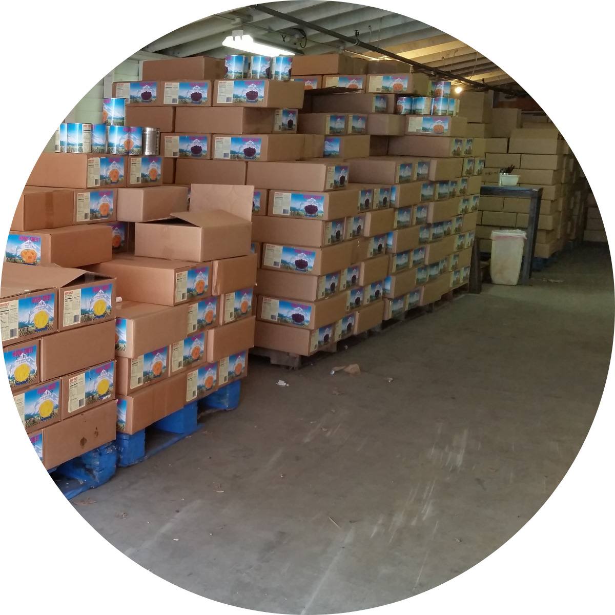 Mobiliario y archivo resguardado en almacén